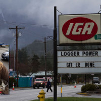 Oso mudslide: Another $800 donated for fuel featured-2-16x9-032914